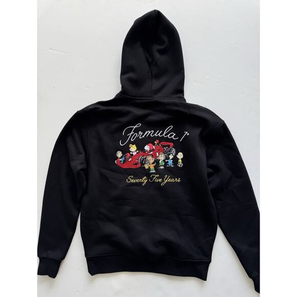 Exclusive 2025 Formula 1 Rare PEANUTS X F1 Collaboration Black Hoodie XS Snoopy - Picture 1 of 3